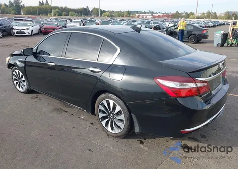 2017 Honda Accord Hybrid Ex-L z USA, uszkodzony, nr VIN JHMCR6F53HC028196